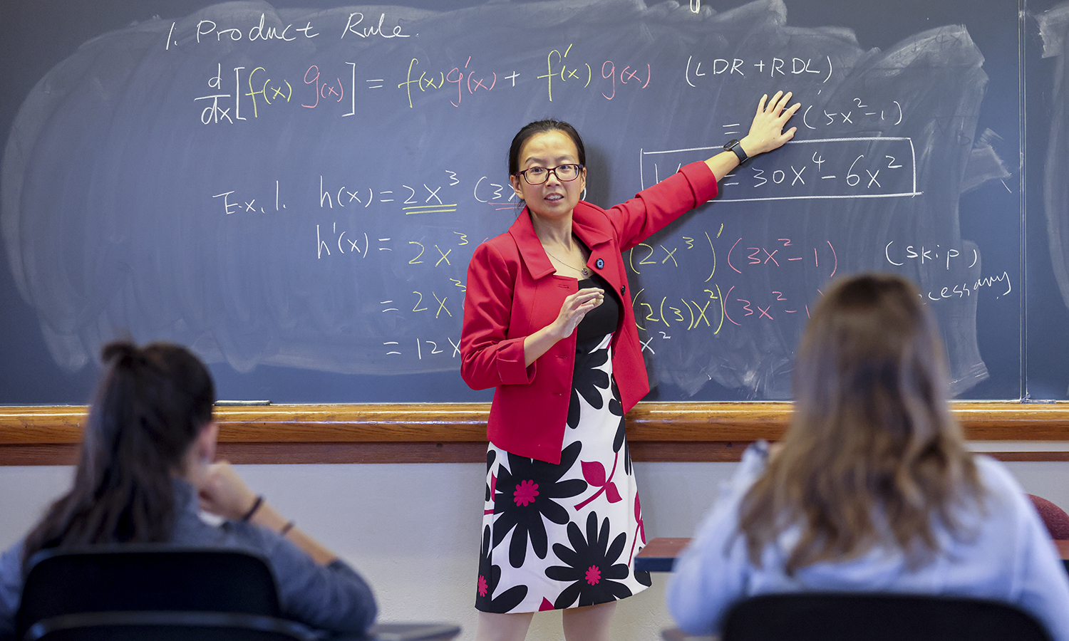 Associate Professor of Mathematics and Computer Science Yan Hao teaches calculus in Coxe Hall on Friday.