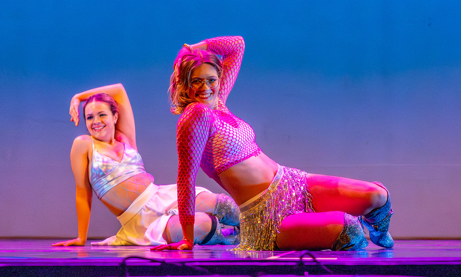 “Super Graphic Ultra Modern Girl” choreographed by Abby Dillavou ‘27. 