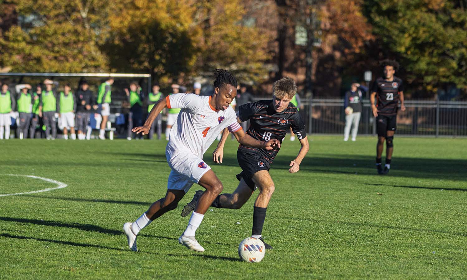 La Zai Outerbridge ’26 dribbles the ball around a Buffalo St. defender. Hobart soccer extended its unbeaten streak to 15 games with a 0-0 tie against the Bengals on Tuesday. 