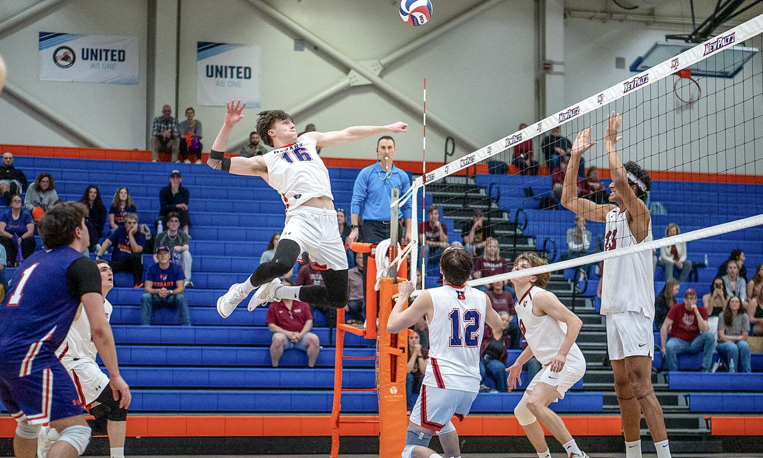 Kian Kischke ’28 records a kill in Hobart volleyball’s UVC quarterfinal victory over Vassar. 