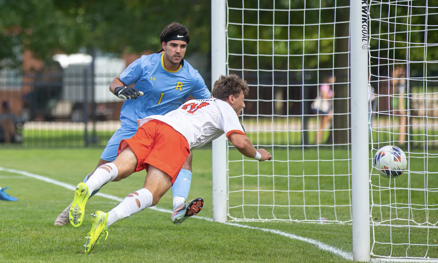 Brady Leitner ’28 heads home the game-winning goal in Hobart soccer’s 1-0 win over Rochester on Saturday. The Statesmen are ranked 14th in the nation in the United Soccer Coaches Poll. 