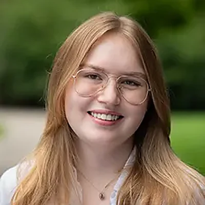 Ela Gardiner ’27