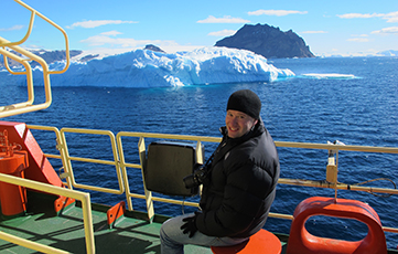 Hunting for Dinosaurs in Antarctica