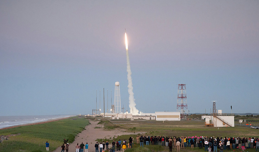 Launching Research at NASA's Rocket Week